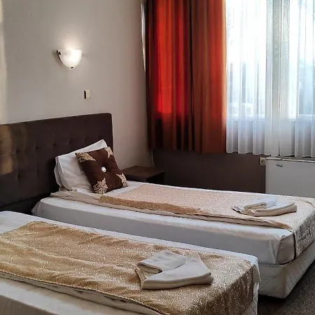 Monte Cristo Hotel 4*