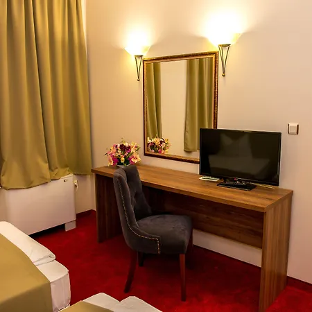 Monte Cristo Szálloda 4*
