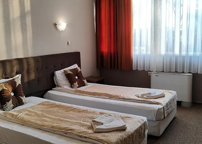 Monte Cristo ホテル 4*