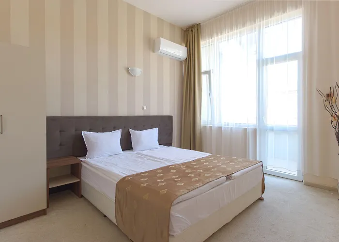 ホテル Monte Cristo 4*