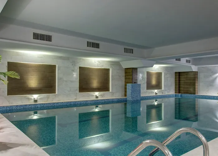 Monte Cristo ホテル 4*